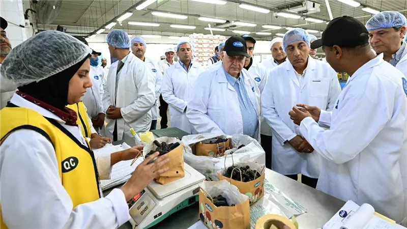 مدبولي: نحرص على تهيئة بيئة استثمارية تتيح التوسع في التكنولوجيا الزراعية الحديثة 