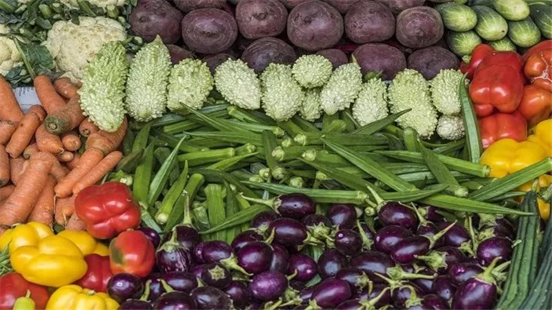 البطاطس بـ21 والطماطم بـ10.. خريطة أسعار الخضراوات للجملة اليوم