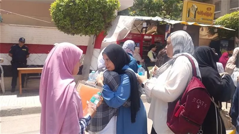 قبل اللجنة.. مواصفات وتوزيع درجات امتحان الإحصاء للثانوية العامة 2026