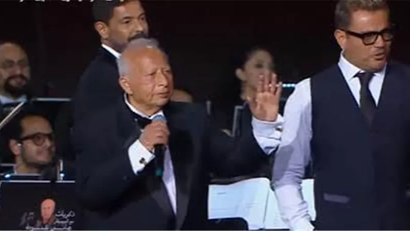 حكاية هاني شنودة مع عمرو دياب.. عندما رفض 