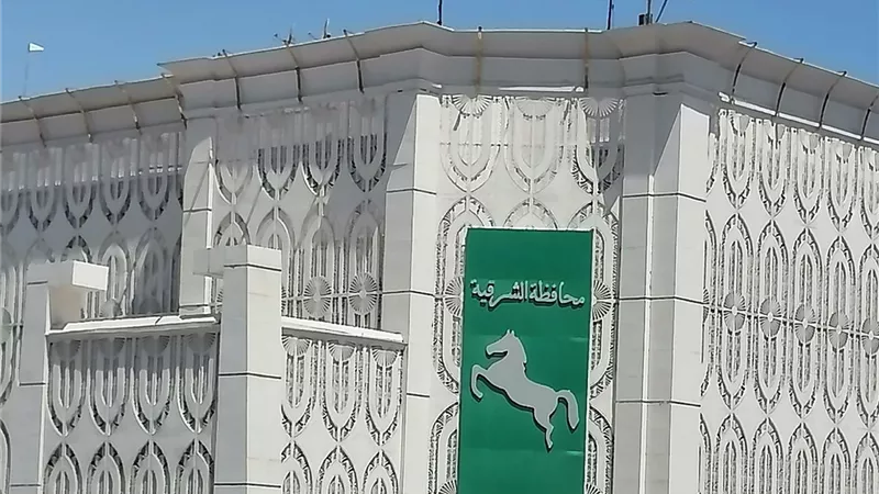 حادث مأساوي في المنطقة الصناعية بالعاشر.. ماكينة تشغيل تودي بحياة عامل أثناء أداء عمله