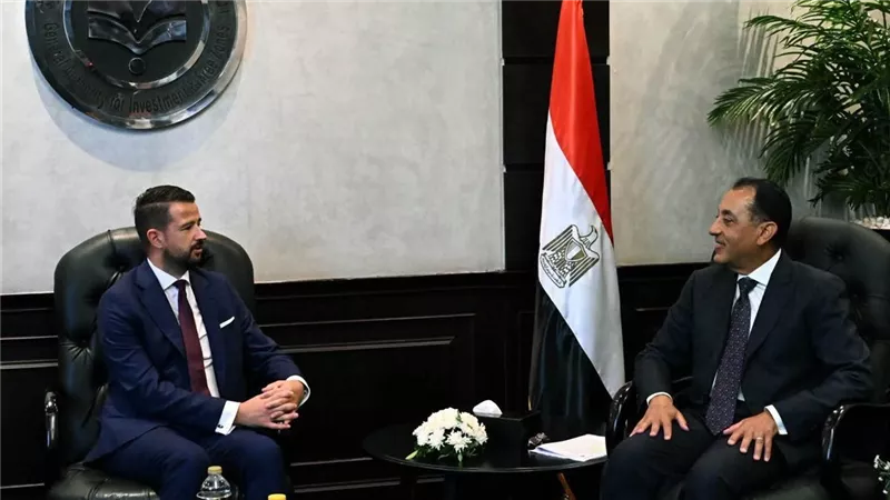 رئيس الوزراء يستقبل رئيس جمهورية الجبل الأسود لبحث سبل تعزيز العلاقات الثنائية 