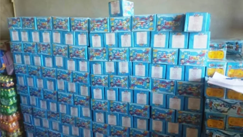 قبل طرحها بالأسواق.. ضبط 52 ألفًا و560 قطعة «لوليتا» مجهولة المصدر بسوهاج