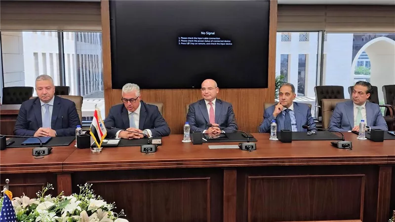 رئيس اقتصادية قناة السويس: بوابتنا تمثل الحل الناجز للشركات الأمريكية أمام تحديات العالم