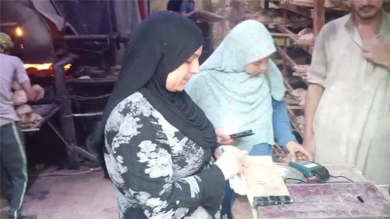 حملة تموينية تضبط 12 مخالفة داخل مخابز ميدوم ببني سويف