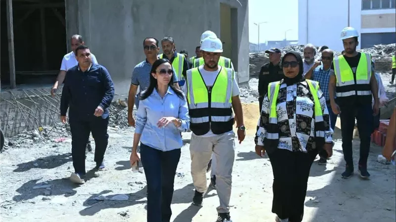 محافظ البحيرة تتابع أزمة المياه ميدانيًا
