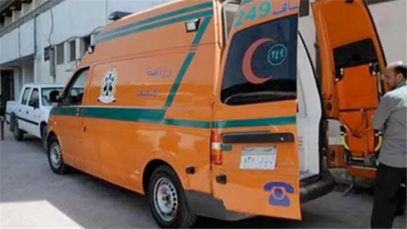 بينهم أم وبناتها.. إصابة 5 أشخاص من أسرة واحدة في حادث مروع بقنا 