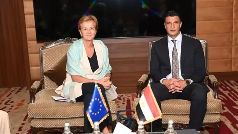 وزير الصناعة: قريبا الإعلان عن أنظمة متنوعة لتخصيص الأراضي الصناعية في مصر