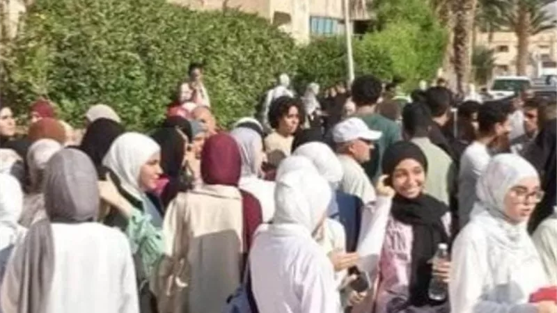 انطلاق امتحانات الدور الثاني للشهادة الإعدادية بالبحيرة.. 35 ألف طالب في 171 لجنة