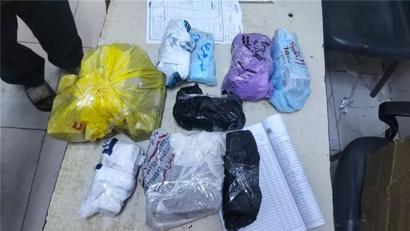 العثور على 795 ألف جنيه مع مصاب في حادث بالمنيا.. والإسعاف يعيدها كاملة لأسرته