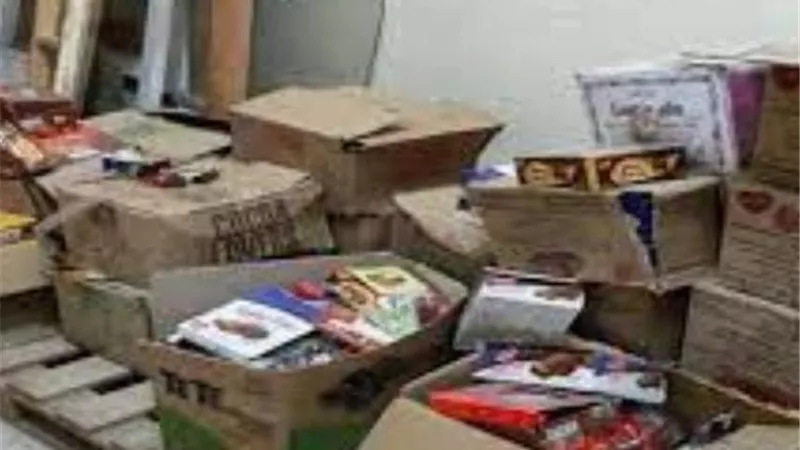 التحفظ على 600 كيلو.. ضبط مصنع غير مرخص لتعبئة المواد الغذائية في دمنهور