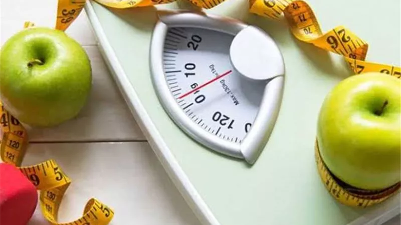 تغيير الأفكار أولًا.. 7 عادات تمنع الاستسلام وتحقق حلم إنقاص الوزن