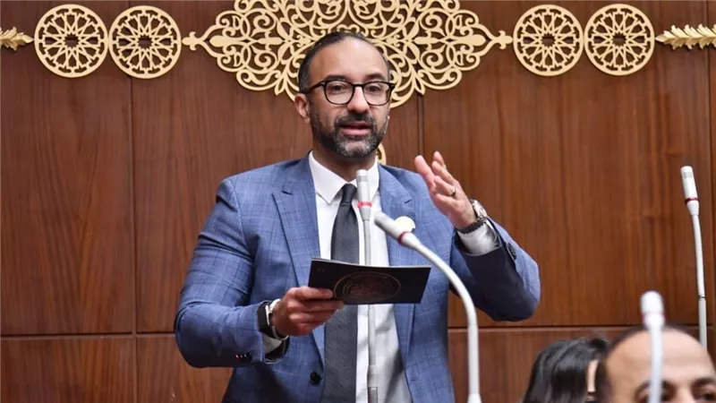 الحمامصي يسأل: التمويل الاستهلاكي ضرورة اقتصادية أم قنبلة ديون مؤجلة؟