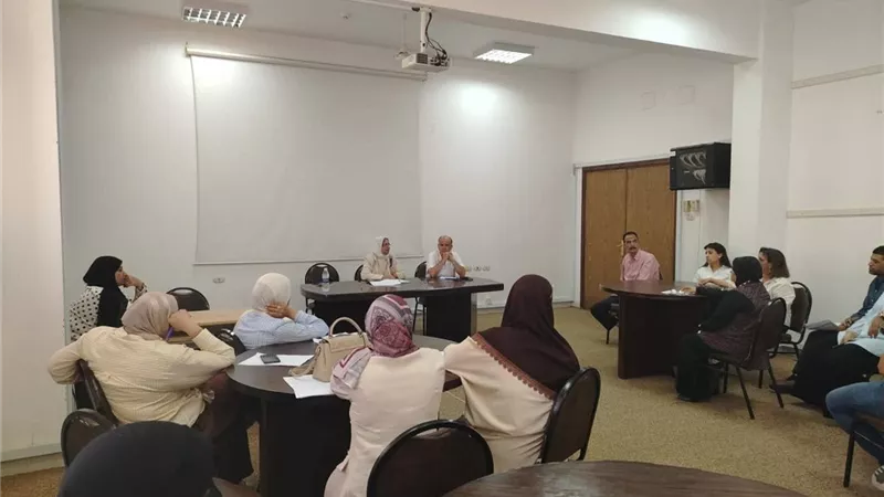 جامعة قناة السويس تقترب من الاعتماد.. متابعة مكثفة لاستكمال ملفات كلية الطب