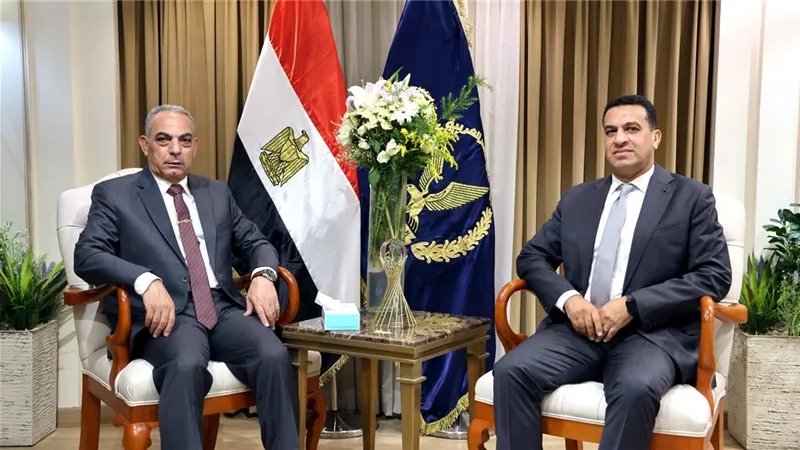 تعزيز التعاون الأمني والتنفيذي بالإسماعيلية.. المحافظ يرحب بمدير الأمن الجديد