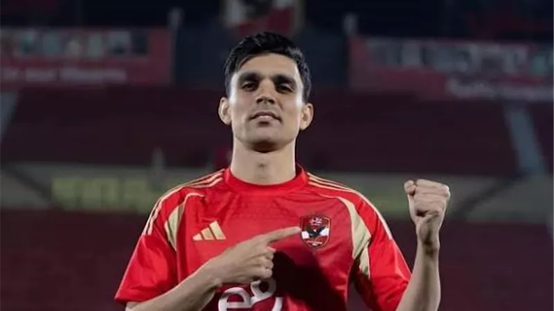 بن شرقي يدلي بأقواله أمام النيابة في واقعة زميله أشرف داري لاعب الأهلي