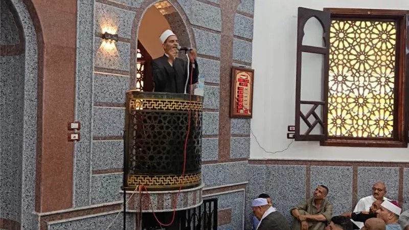 محافظ المنيا يعلن افتتاح مسجد الزياتين بقرية قصر هور بعد إحلاله وتجديده