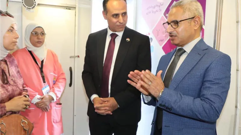 محافظ بني سويف يطلق حملة 100 يوم صحة لتقديم الخدمات المجانية