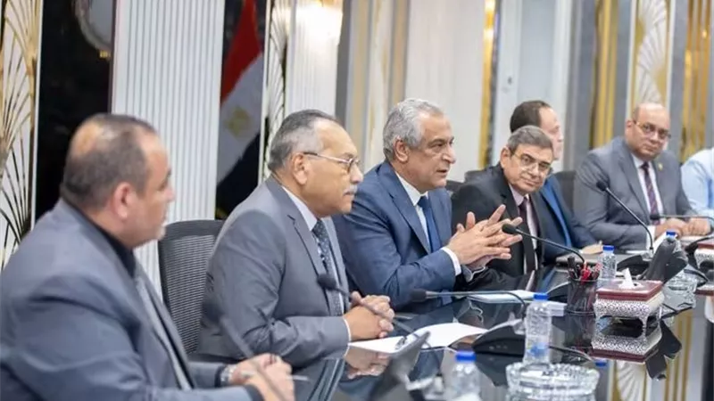 الإنتاج الحربي: تكامل الأدوار بين الجهات الحكومية يسهم في تعزيز التنمية الصناعية
