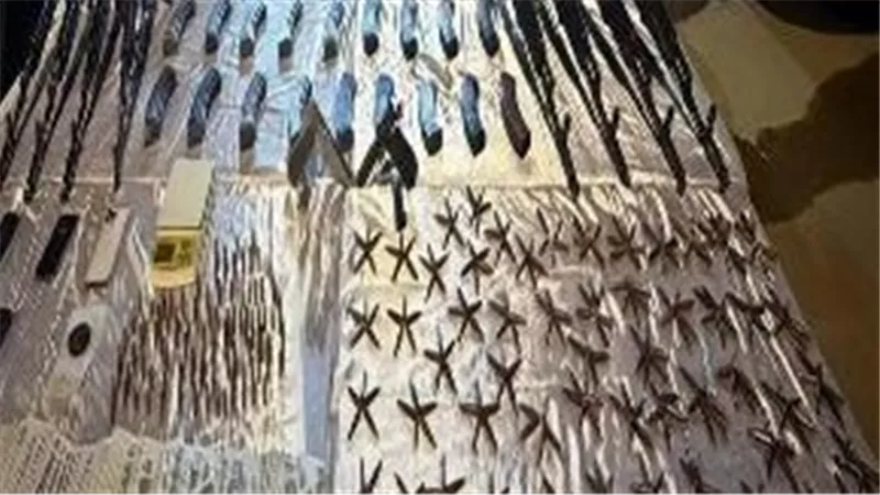 مصرع 5 عناصر شديدة الخطورة بعد تبادل إطلاق النار مع الشرطة وضبط ترسانة أسلحة