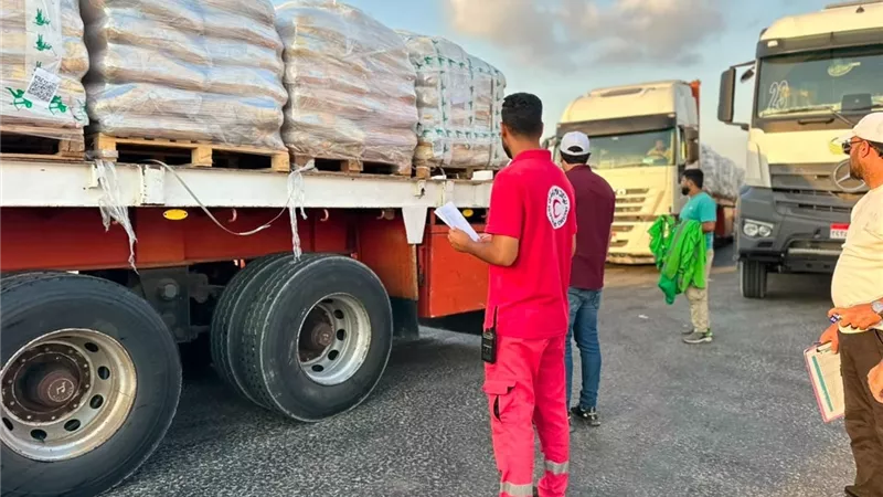 «زاد العزة 249» تنطلق إلى غزة محملة بأكثر من 3430 طنًا من المساعدات