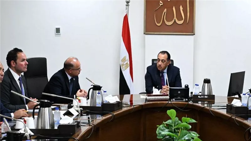 رئيس الوزراء يستعرض جهود صندوق مصر السيادي في تعظيم العائد من أصول الدولة