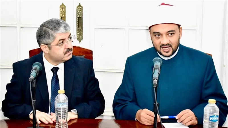 الأعلى للشؤون الإسلامية يعقد ورشة العلاقات الخارجية الثامنة بمشاركة وفد طلابي من نيجيريا
