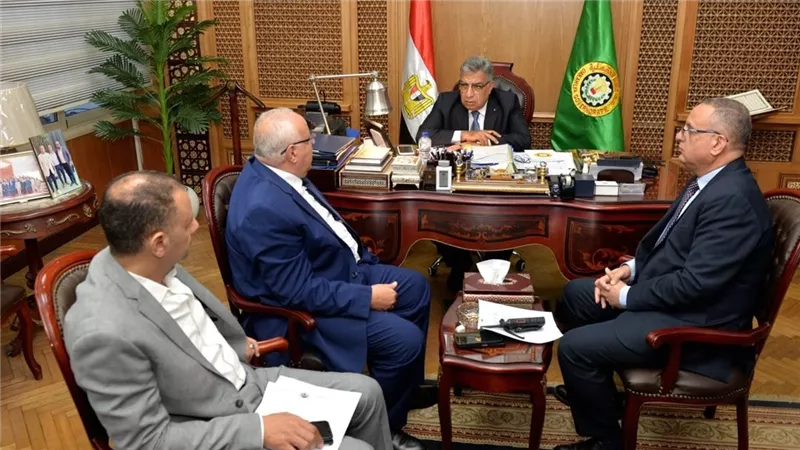 لأول مرة.. إطلاق خدمة توصيل أسطوانات البوتاجاز للمنازل بالدقهلية عبر الخط الساخن 
