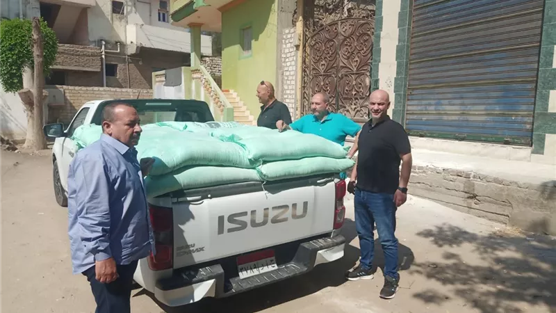 ضربات تموينية قوية بالشرقية.. ضبط 7 أطنان دقيق مدعم و5 أطنان برتقال فاسد