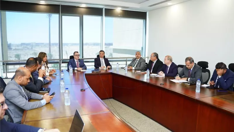 اجتماع موسع بين التخطيط والزراعة لتعزيز الأمن الغذائي وتحقيق التنمية الزراعية