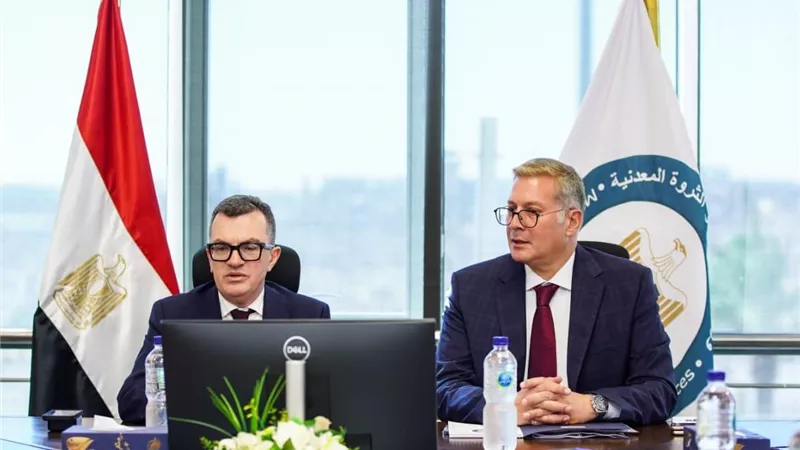 4.5 مليار دولار لتطوير معامل التكرير وخفض واردات المنتجات البترولية