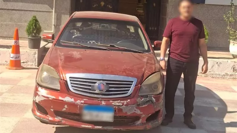 ضبط قائد سيارة بالجيزة لسيره عكس الاتجاه وتعريض حياة المواطنين للخطر