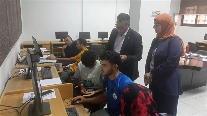 لليوم الرابع.. جامعة قناة السويس تستقبل 22 طالبًا لتسجيل رغباتهم بتنسيق المرحلة الأولى 
