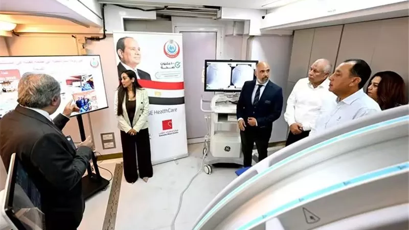 مدبولي: إطلاق أول وحدة قسطرة قلب متنقلة لإنهاء قوائم الانتظار