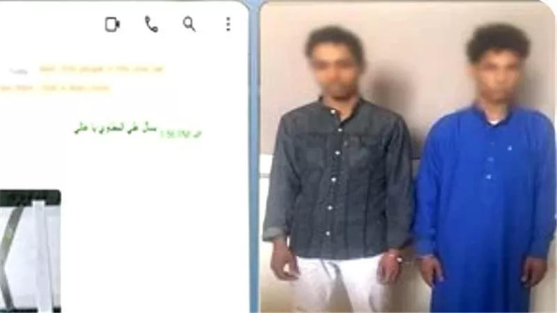 القبض على طالب وصديقه بتهمة الترويج لبيع الأسلحة البيضاء عبر مواقع التواصل في الفيوم