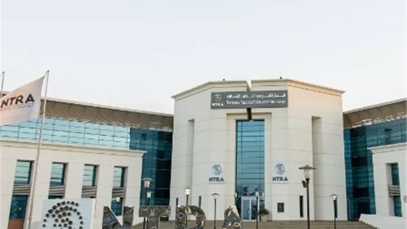 قرار صادم من تنظيم الاتصالات ضد شركات المحمول الأربع وإحالتها للنيابة