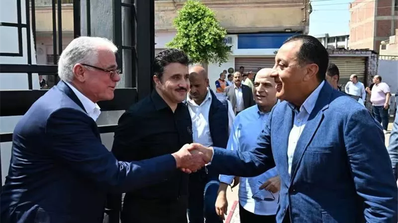 رئيس الوزراء يفتتح ويتفقد عددّا من المشروعات الخدمية والتنموية بمحافظة الغربية