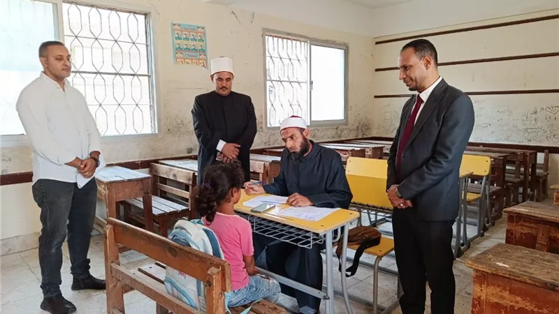 رئيس منطقة الإسكندرية يترأس اجتماعًا مشتركًا مع قيادات القطاع والجامع الأزهر لمتابعة اختبارات الرواق