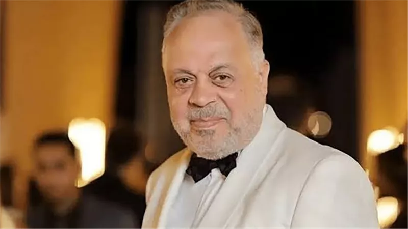 أشرف زكي يتقدم ببلاغ ضد صفحة تنتحل صفة شركة فنية للنصب على راغبي التمثيل