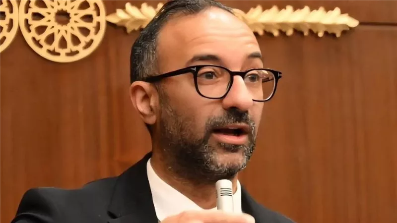 فرامل تلقائية وكشف للنعاس.. الحمامصي يقترح منظومة ذكية لتأمين شاحنات النقل بعد حادث الإسماعيلية