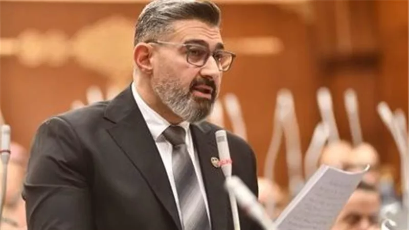 ياسر جلال يطالب بإنشاء مرصد لمواجهة الإساءة والتشهير عبر مواقع التواصل