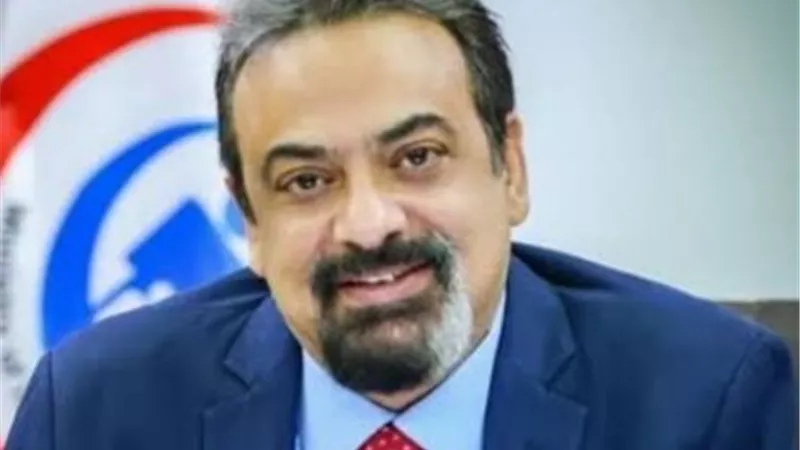  الدفع بـ8 سيارات إسعاف.. الصحة تتابع الحالة الصحية للمصابين في حادث مول أرابيلا بلازا بالقاهرة الجديدة