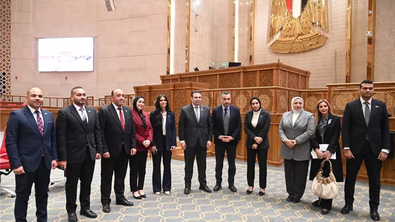 بعد تحركات نوابه.. «العدل» يواصل فتح ملفات اقتصادية قناة السويس تحت قبة البرلمان
