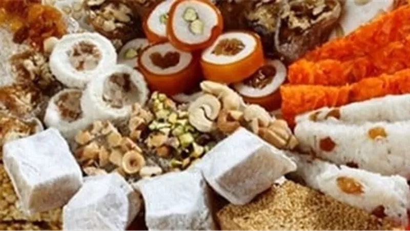 حلوى المولد تشعل الجدل.. الأزهر يفاجئ الجميع بحكم شرائها والتوسعة على الأهل