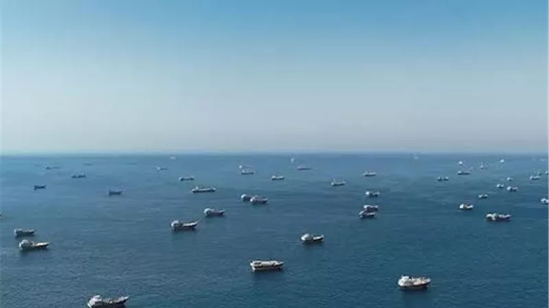 سنتكوم تنفي إغلاق إيران مضيق هرمز وتؤكد استمرار الملاحة