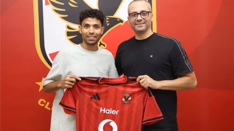 الأهلي يعلن التعاقد مع توفيق محمد 