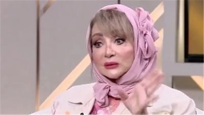 شهيرة تكشف كواليس أول لقاء مع أحمد زكي وحقيقة حصوله على مؤهل متوسط 
