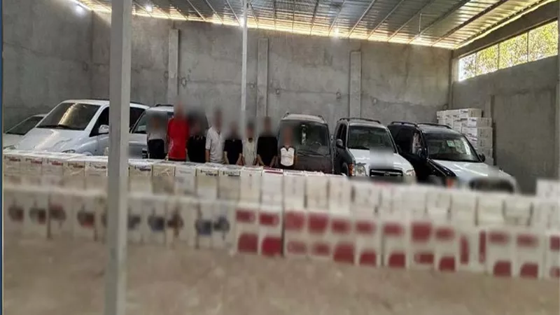 ضبط 8 أشخاص بحوزتهم أكثر من 110 آلاف عبوة سجائر مهربة في كرداسة