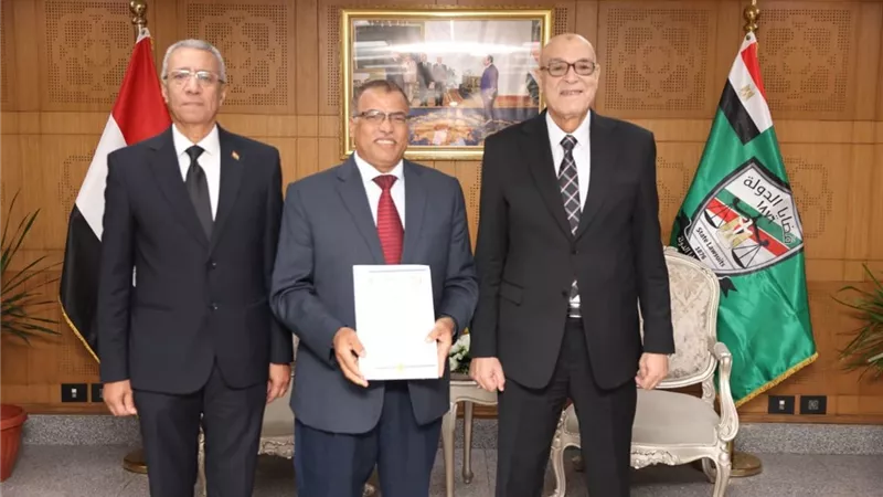 هيئة قضايا الدولة تكرم المشاركين في برنامج «المدرب القضائي المحترف»