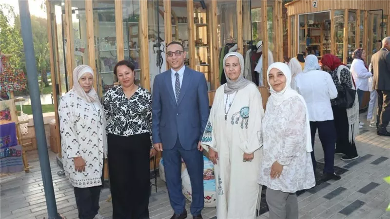 المنيا تشارك في افتتاح «بازار صعيد مصر» بالقاهرة لدعم الحرف التراثية وتمكين المرأة اقتصاديًا